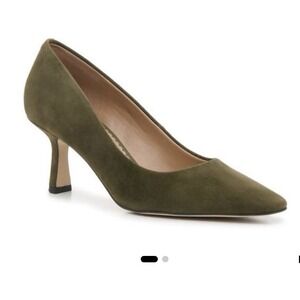 Sam Edelman Signature Collection Ria Pump, a suede slip-on Green Size 8